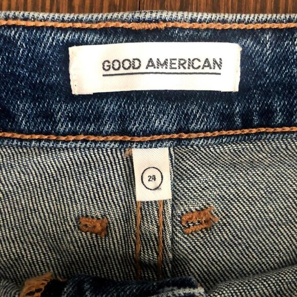 NWT Good American Cutoff Denim Shorts - Picture 4 of 5